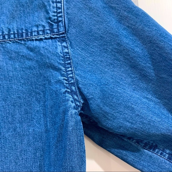 ✨ Chambray Denim Button Down Shirt - S - Picture 8 of 13